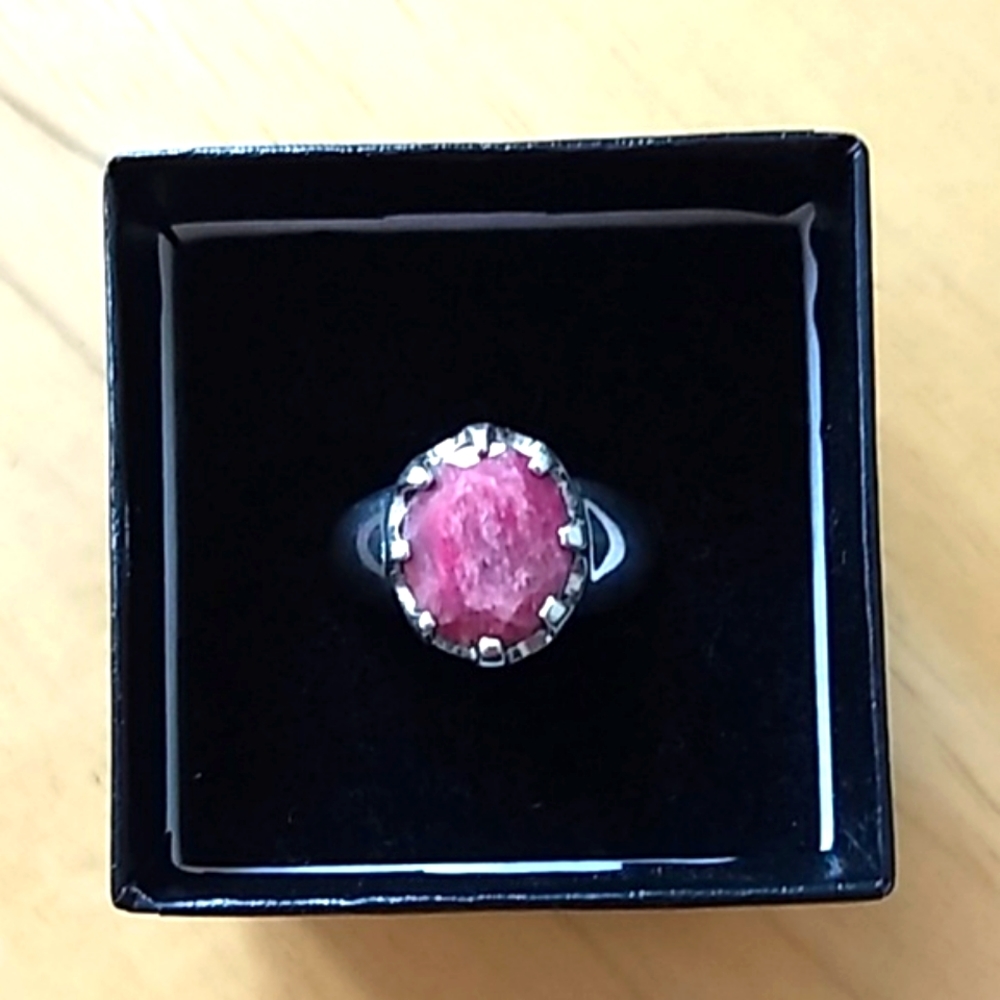 Ruby Sterling Silver Statement Ring Size 7.5 - Picture 3 of 8